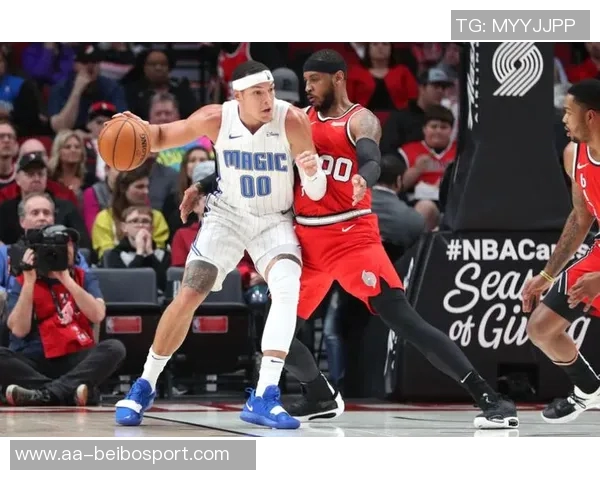 阿隆戈登表现出色11投6中砍下全队最高18分助力球队争胜