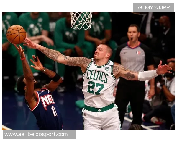 锡安受犯规影响出场31分钟仅得12分7篮板4助攻表现低迷 锡安受犯规影响出场31分钟仅得12分7篮板4助攻表现低迷