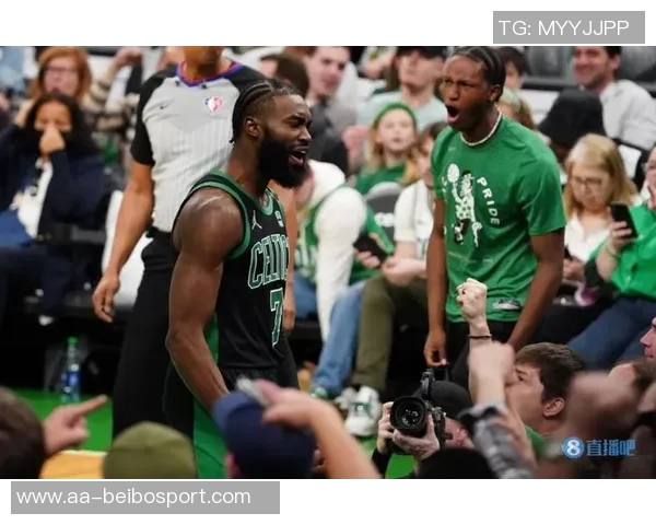 杰伦布朗分享助攻秘诀积极研究录像提升队友进攻参与度 杰伦布朗分享助攻秘诀积极研究录像提升队友进攻参与度