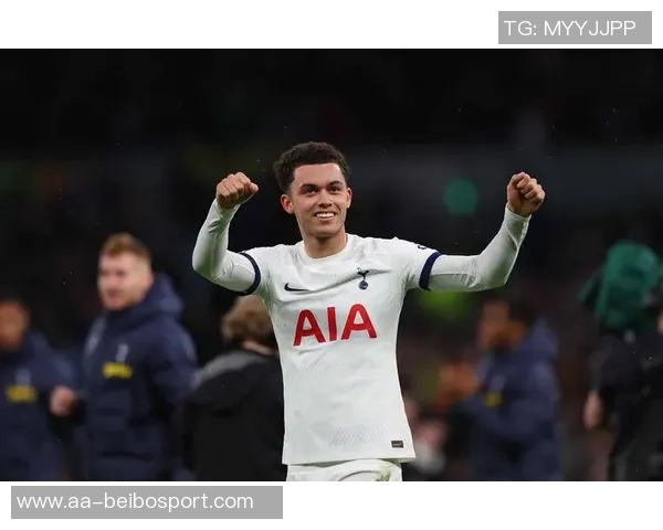 本戴维斯谈留队决定及对布伦南约翰逊的怀念情感